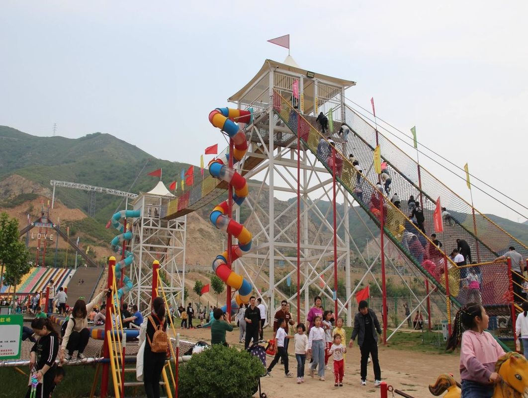 Wysokiej klasy zjeżdżalnia Sky Trail wyposażenie podnieść na zewnątrz Play Scenic Area Duży Latający Zamek